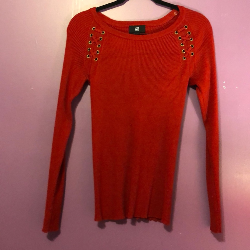 Red iZ BYER shirt